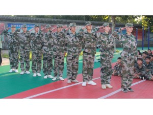 軍訓(xùn)生活